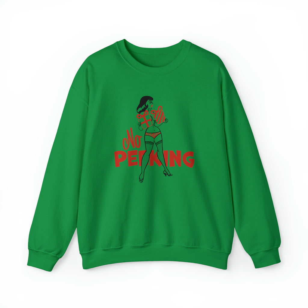 No Peeking - Pinup Christmas Men's Unisex Sweatshirt Irish Green